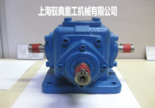 T4-1:1-1-LR傘齒輪轉(zhuǎn)向箱的實(shí)拍圖